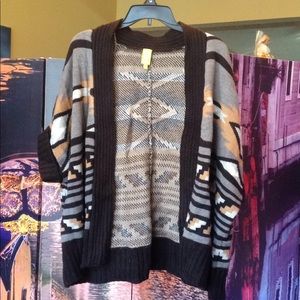 Printed short sleeve sweater cardigan